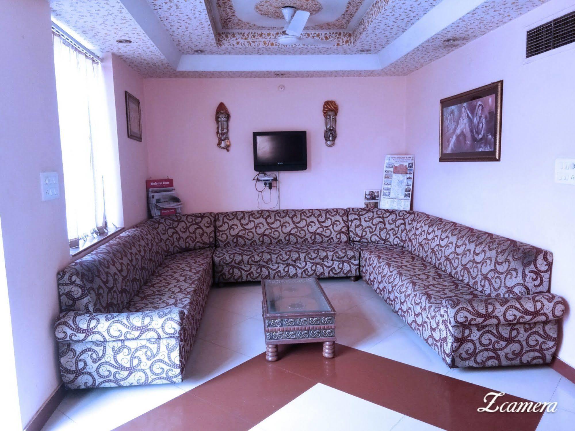 Classic Near Railway Station 3* Jaipur